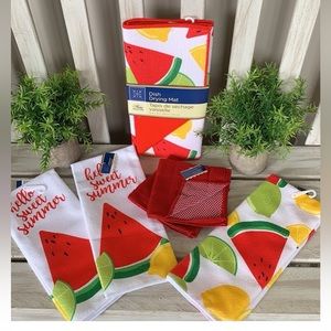 Kitchen Lenin’s Fruity Design ~ 6pcs Set ~🏡🆕🏡 Towels/Mat/Ect